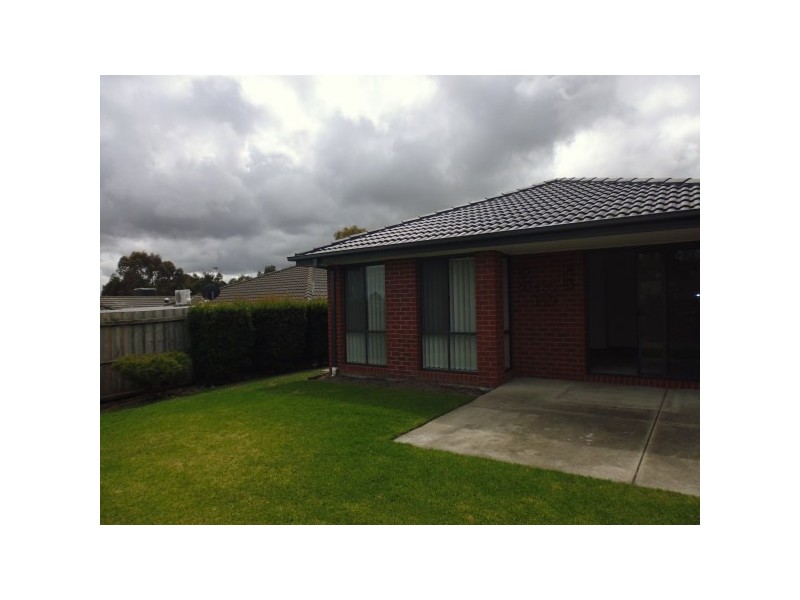 27 Carrum Woods Drive, Carrum Downs VIC 3201