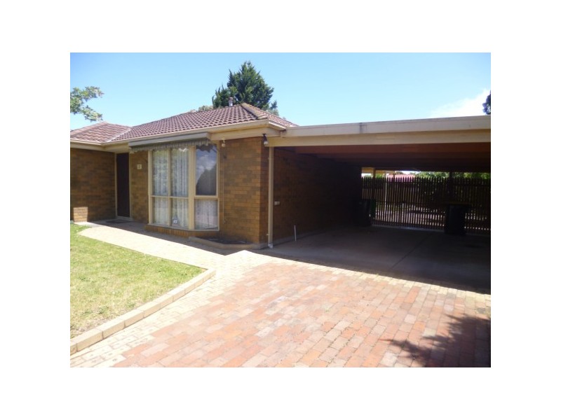 31 Greenwood Drive, Carrum Downs VIC 3201