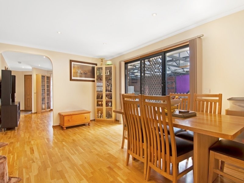 22 Parkdale Drive, Carrum Downs VIC 3201