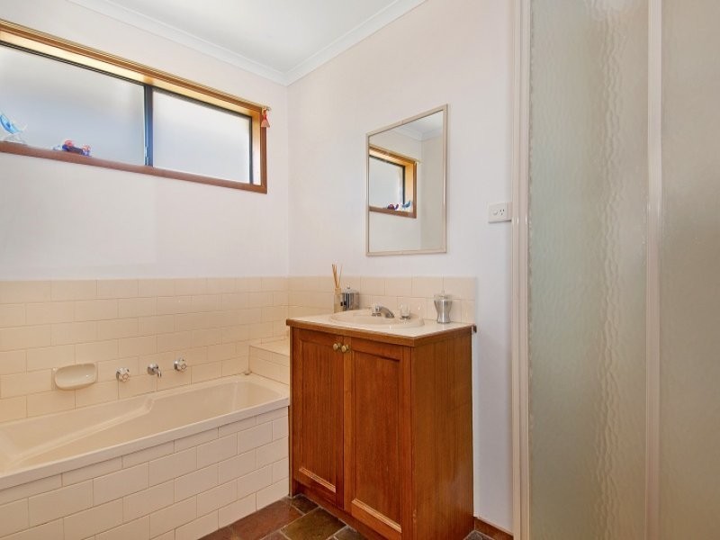 22 Parkdale Drive, Carrum Downs VIC 3201