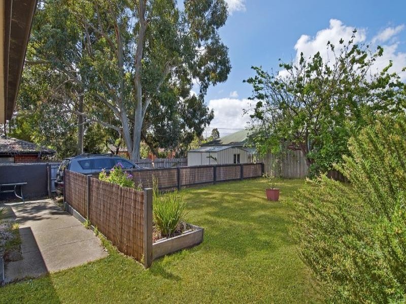 22 Parkdale Drive, Carrum Downs VIC 3201