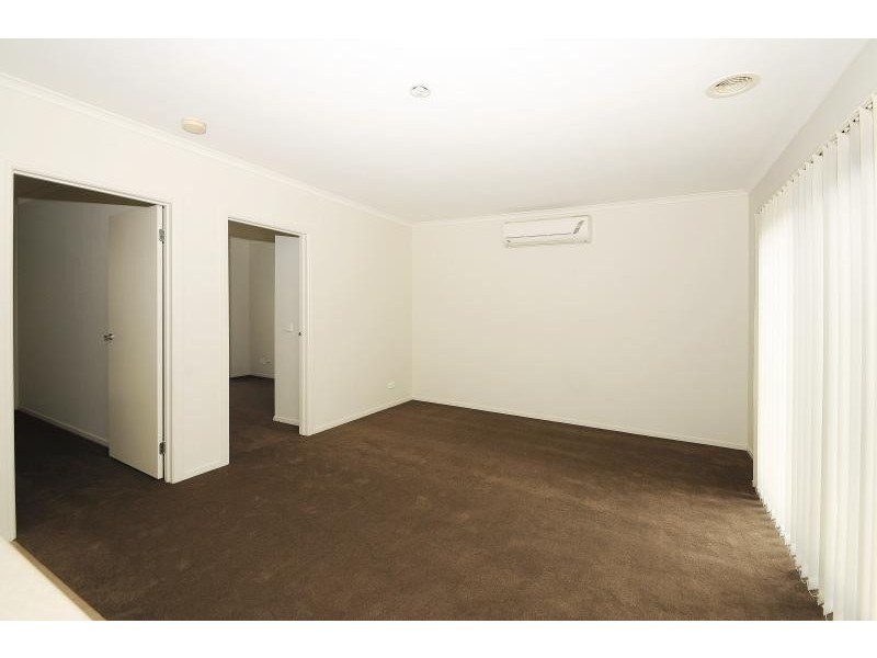 29 Pinewood Drive, Carrum Downs VIC 3201