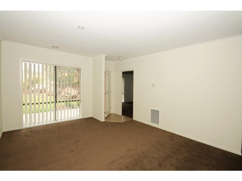 29 Pinewood Drive, Carrum Downs VIC 3201