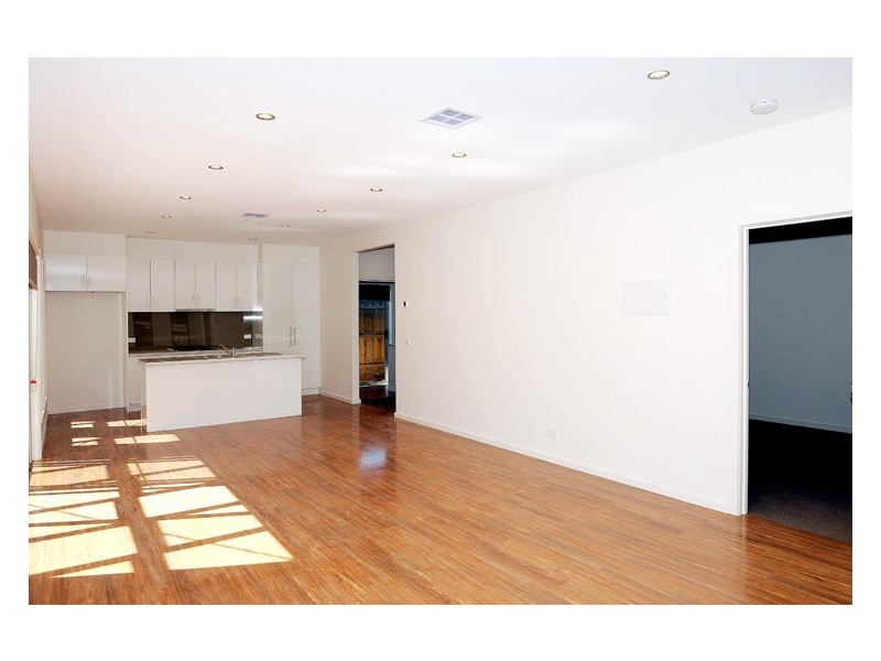 2/48 Shearwater Drive, Carrum Downs VIC 3201