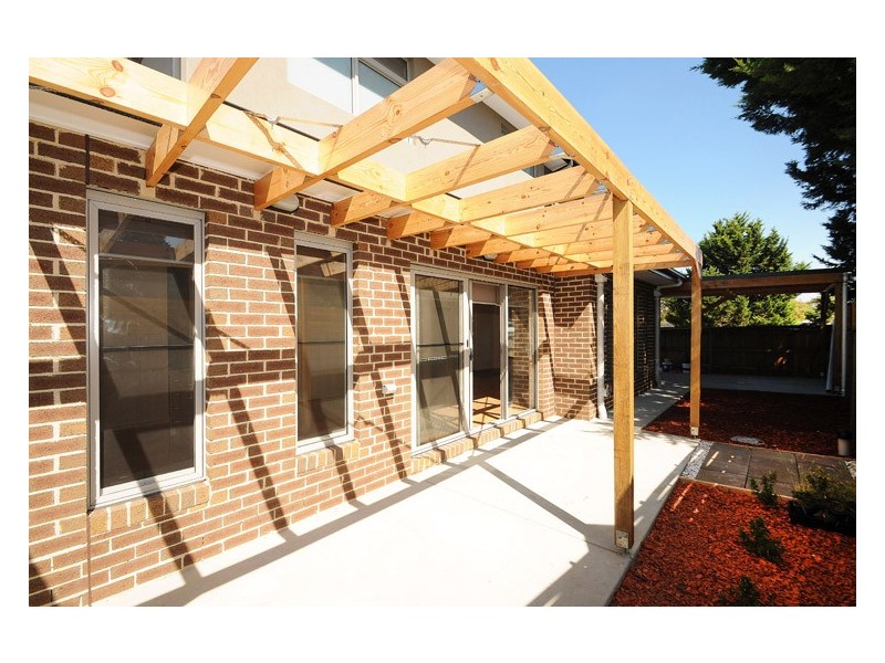 2/48 Shearwater Drive, Carrum Downs VIC 3201