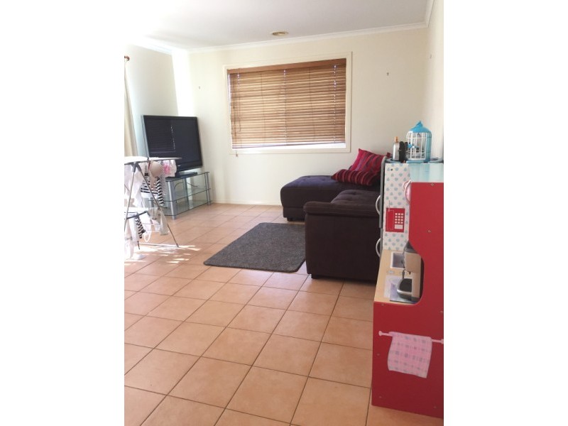 50 Chardonnay Drive, Skye VIC 3977
