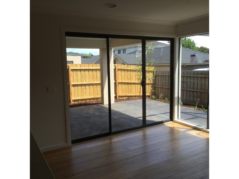 8/22 Mc Cormicks Road, Skye VIC 3977