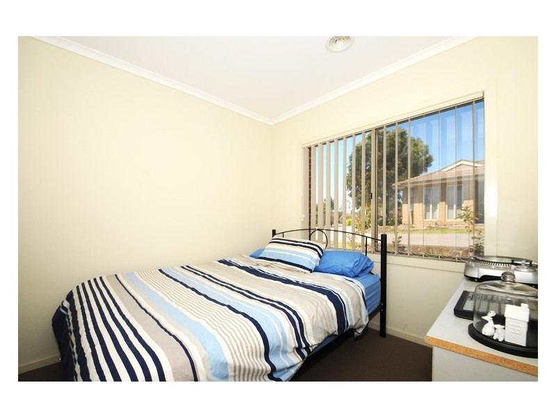 28/105 McMahons Road, Frankston VIC 3199