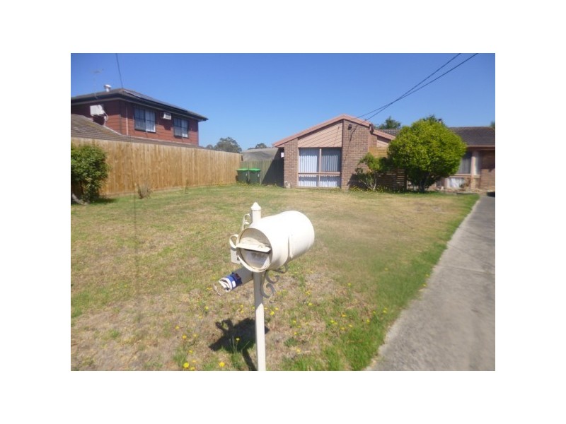 23 Honeyeater Place, Carrum Downs VIC 3201