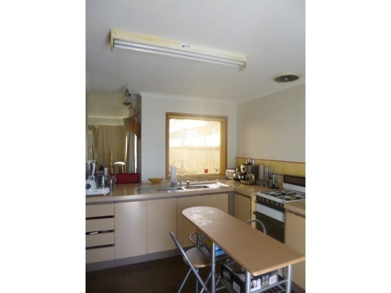 23 Honeyeater Place, Carrum Downs VIC 3201