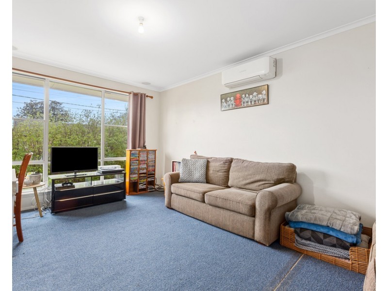 10 Burdett Street, Frankston North VIC 3200