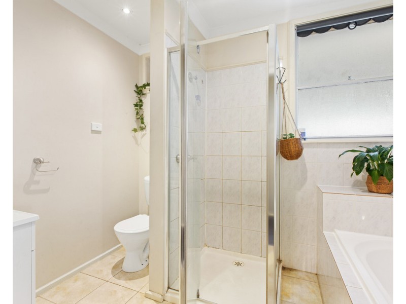 10 Burdett Street, Frankston North VIC 3200