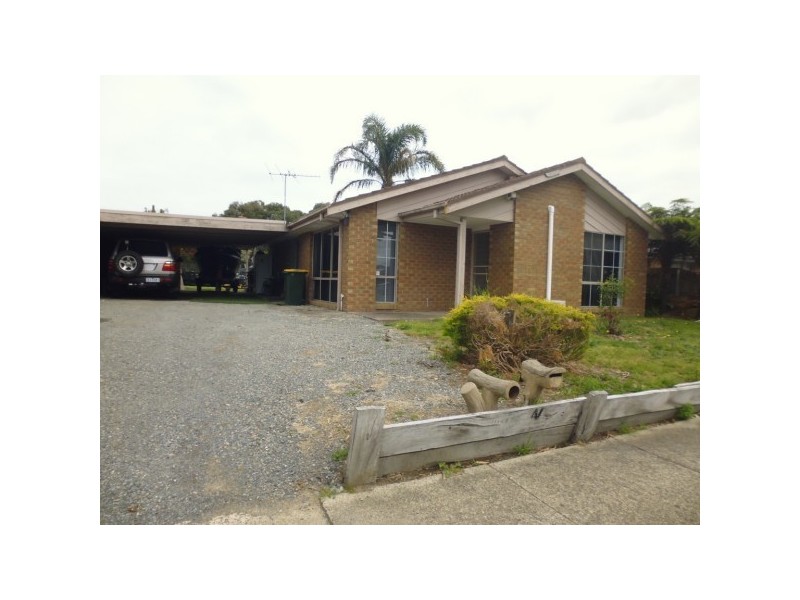 41 Darnley Drive, Skye VIC 3977