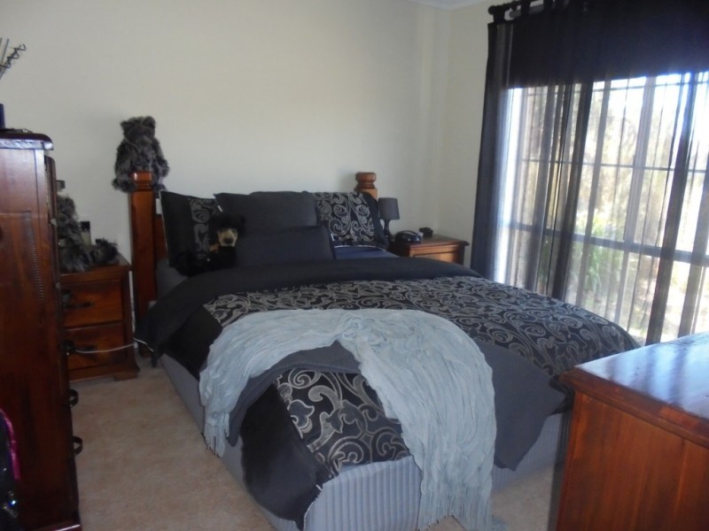 41 Darnley Drive, Skye VIC 3977