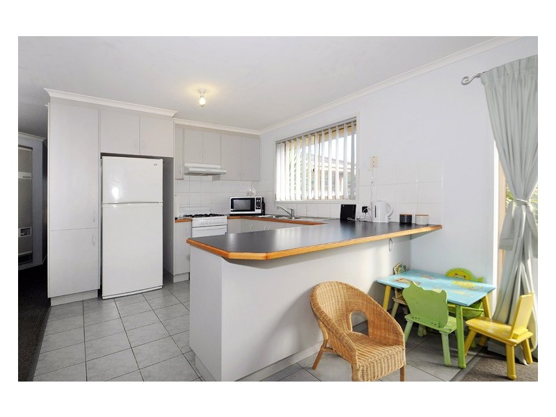 10 Hooper Drive, Skye VIC 3977