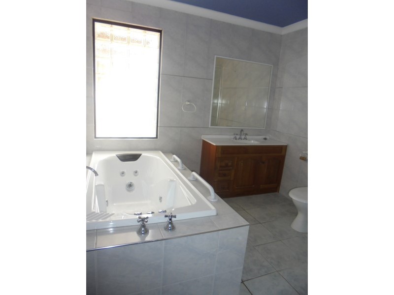 66 McCormicks Road, Skye VIC 3977