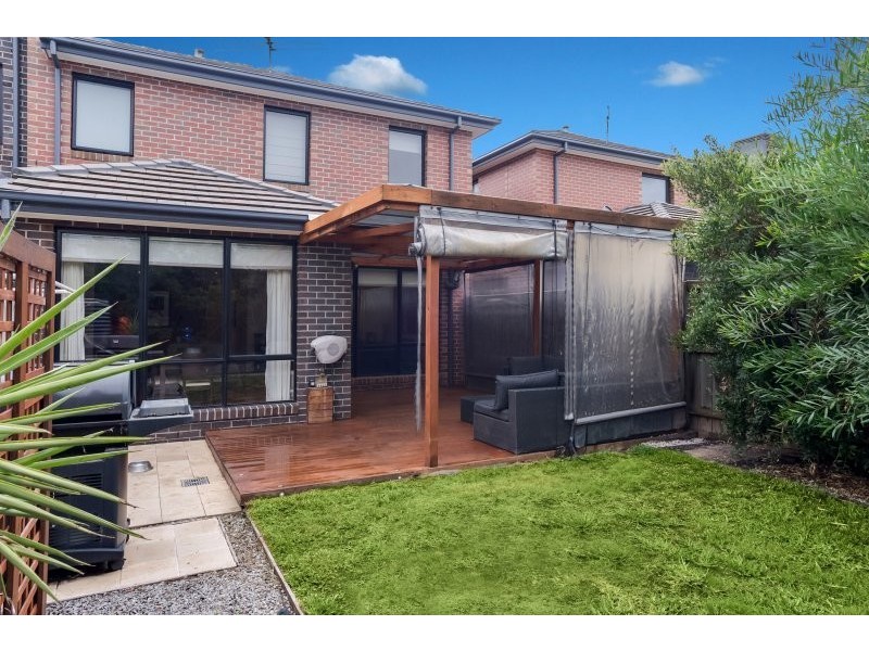 11 Autumn Terrace, Clayton South VIC 3169