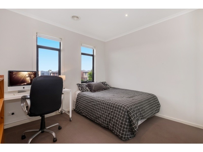 11 Autumn Terrace, Clayton South VIC 3169