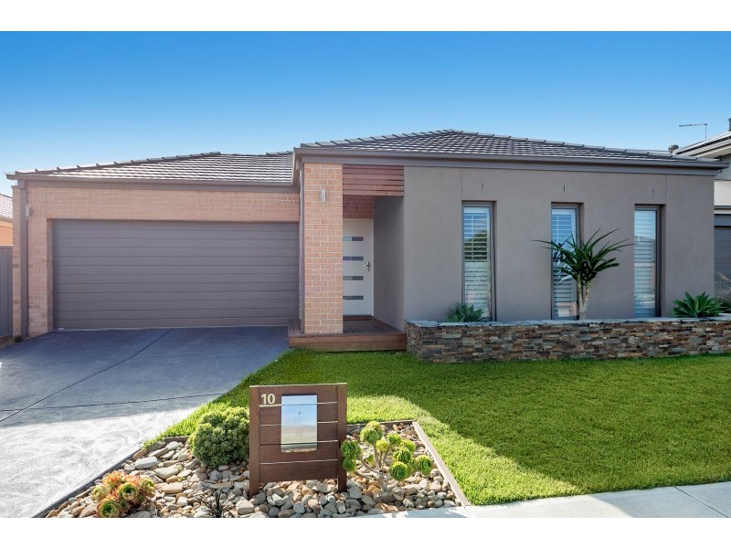 10 Wattlewoods Place, Carrum Downs VIC 3201
