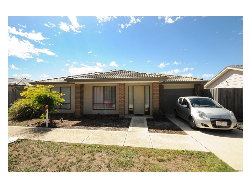 18/3 Elisa Place, Hastings VIC 3915