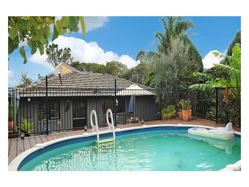 7 Baden Powell Dve, Frankston South VIC 3199