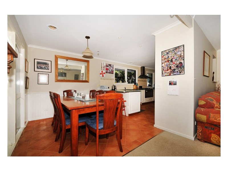 7 Baden Powell Dve, Frankston South VIC 3199