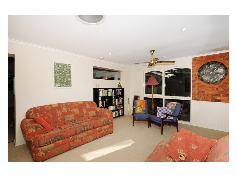 7 Baden Powell Dve, Frankston South VIC 3199