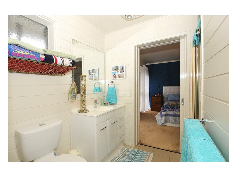 7 Baden Powell Dve, Frankston South VIC 3199