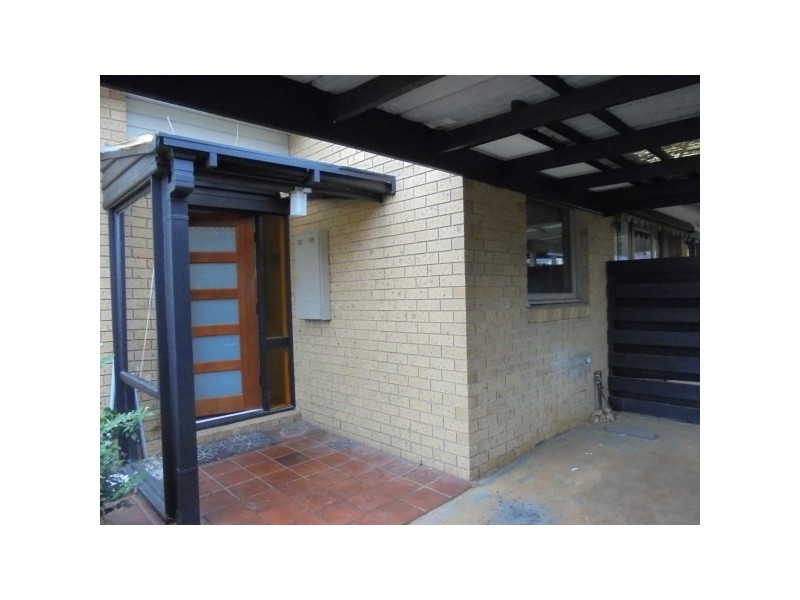 18 Oakwood Drive, Keysborough VIC 3173