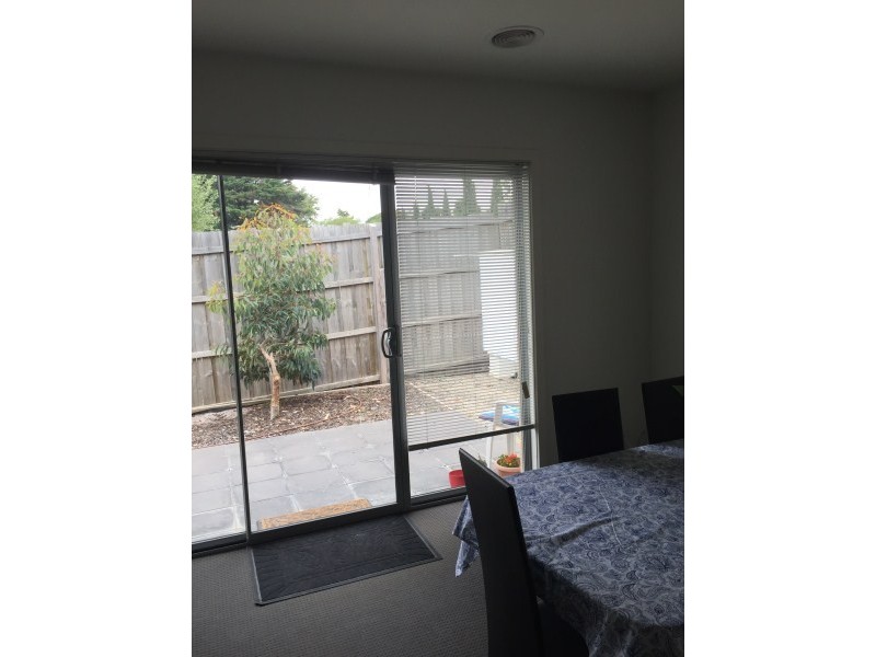 27 Botany Drive, Carrum Downs VIC 3201