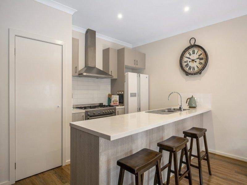 10 Wattlewoods Place, Carrum Downs VIC 3201