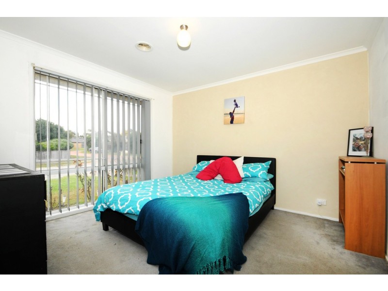 16 Victory Way, Carrum Downs VIC 3201