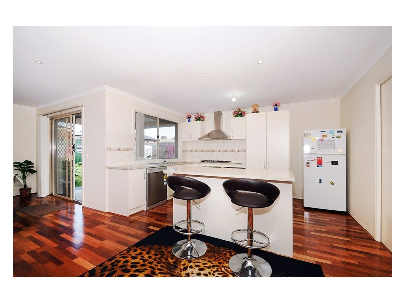 15 Myhaven Circuit, Carrum Downs VIC 3201