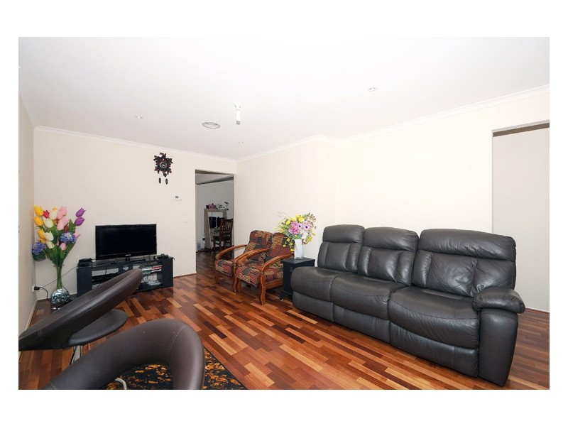 15 Myhaven Circuit, Carrum Downs VIC 3201