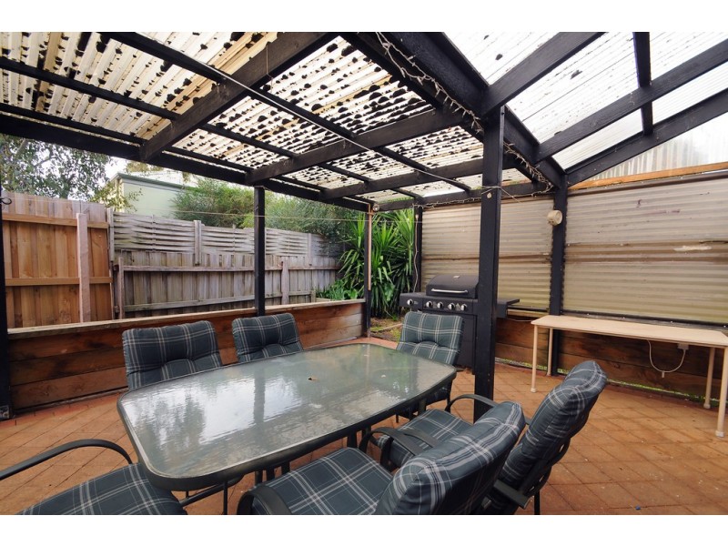 22 Heysen Drive, Skye VIC 3977