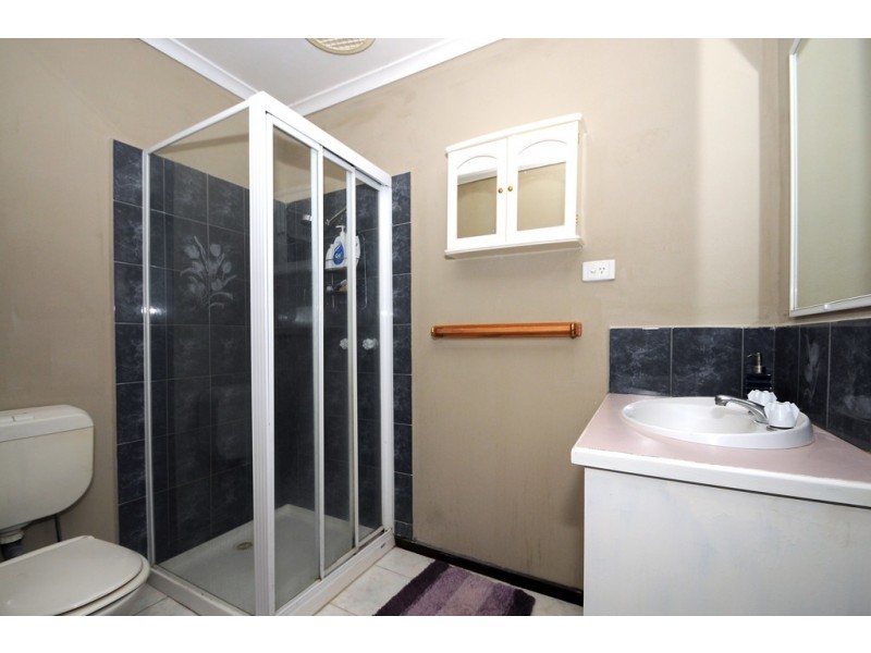 22 Heysen Drive, Skye VIC 3977