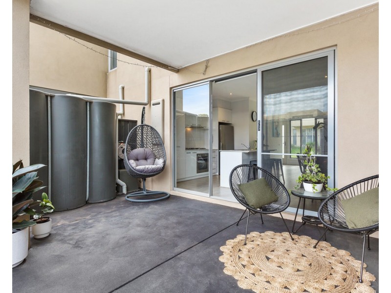 7 Nanea Path, Cranbourne VIC 3977