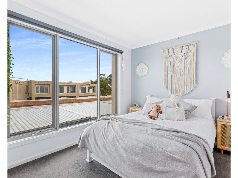 7 Nanea Path, Cranbourne VIC 3977
