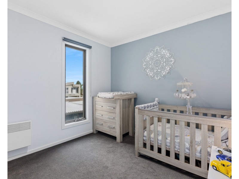 7 Nanea Path, Cranbourne VIC 3977
