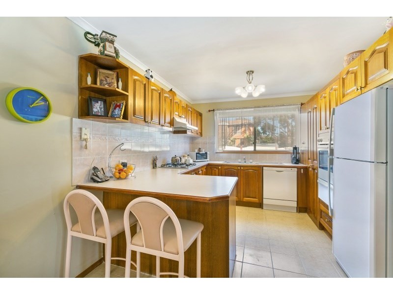 16 Fairhaven Road, Carrum Downs VIC 3201