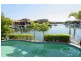 Sovereign Islands QLD 4216