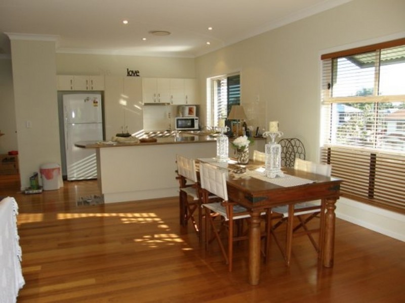 1/3 Joseph Street, Runaway Bay QLD 4216