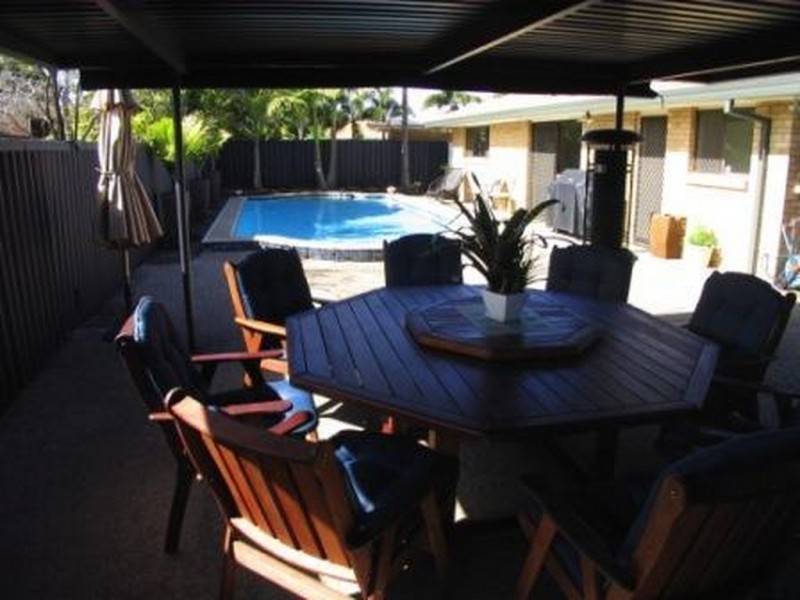 Hollywell QLD 4216
