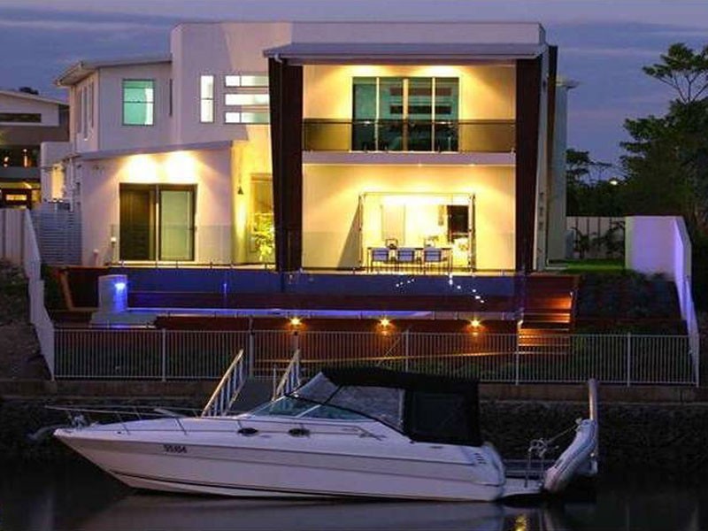 2 Quayside Drive, Helensvale QLD 4212