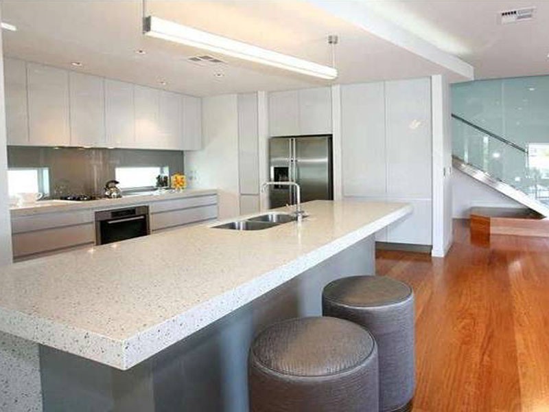 2 Quayside Drive, Helensvale QLD 4212