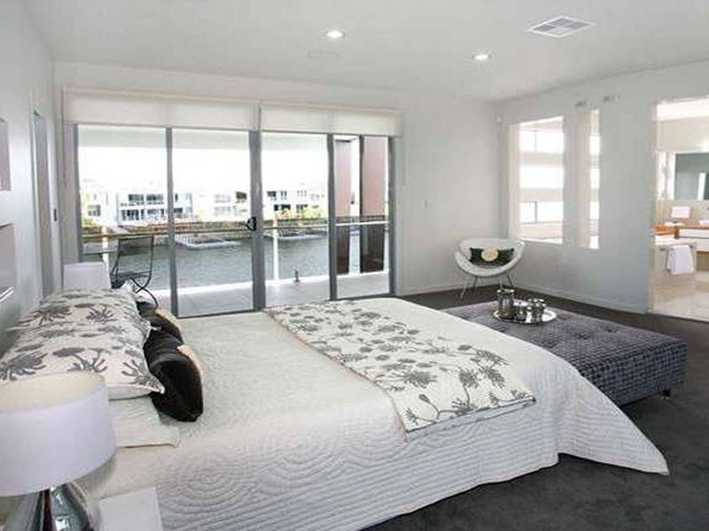 2 Quayside Drive, Helensvale QLD 4212