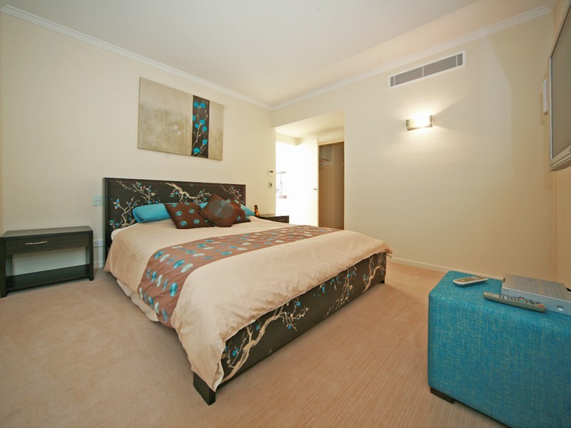 Runaway Bay QLD 4216