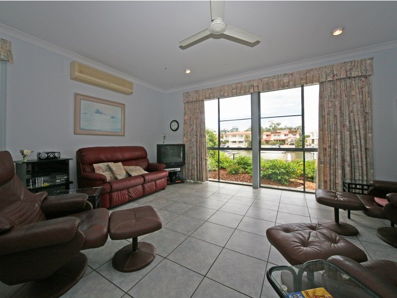 46 Sundance Way, Runaway Bay QLD 4216