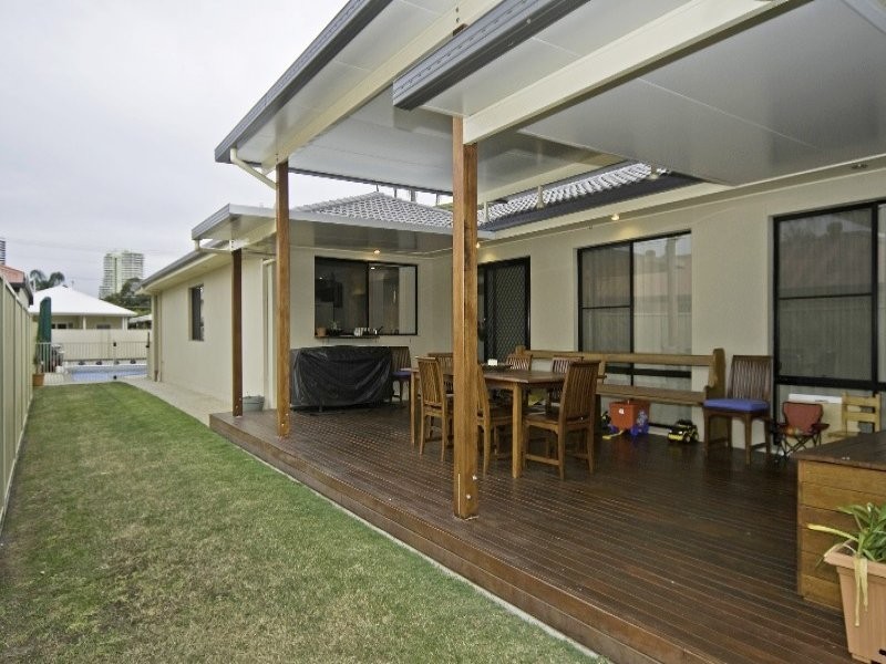 Runaway Bay QLD 4216