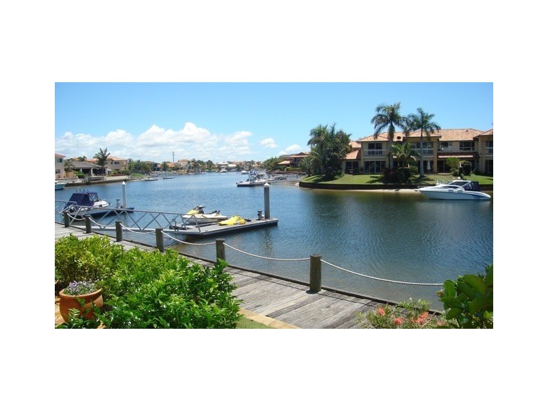 31/3 Lee Road, Runaway Bay QLD 4216